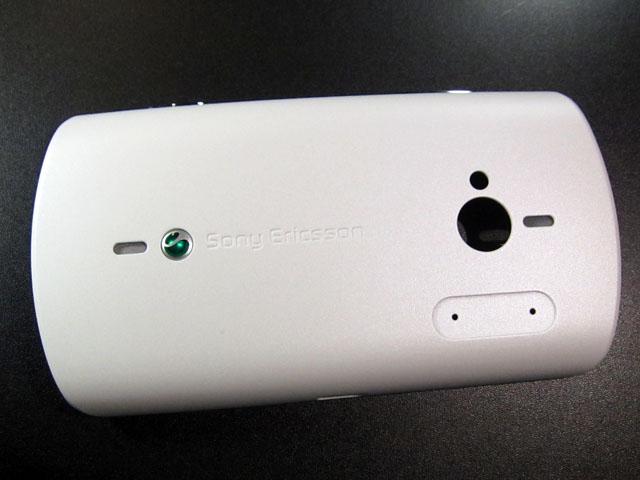 Sony Ericsson WT19i Live Walkman BatteryCover white ORIGINAL
